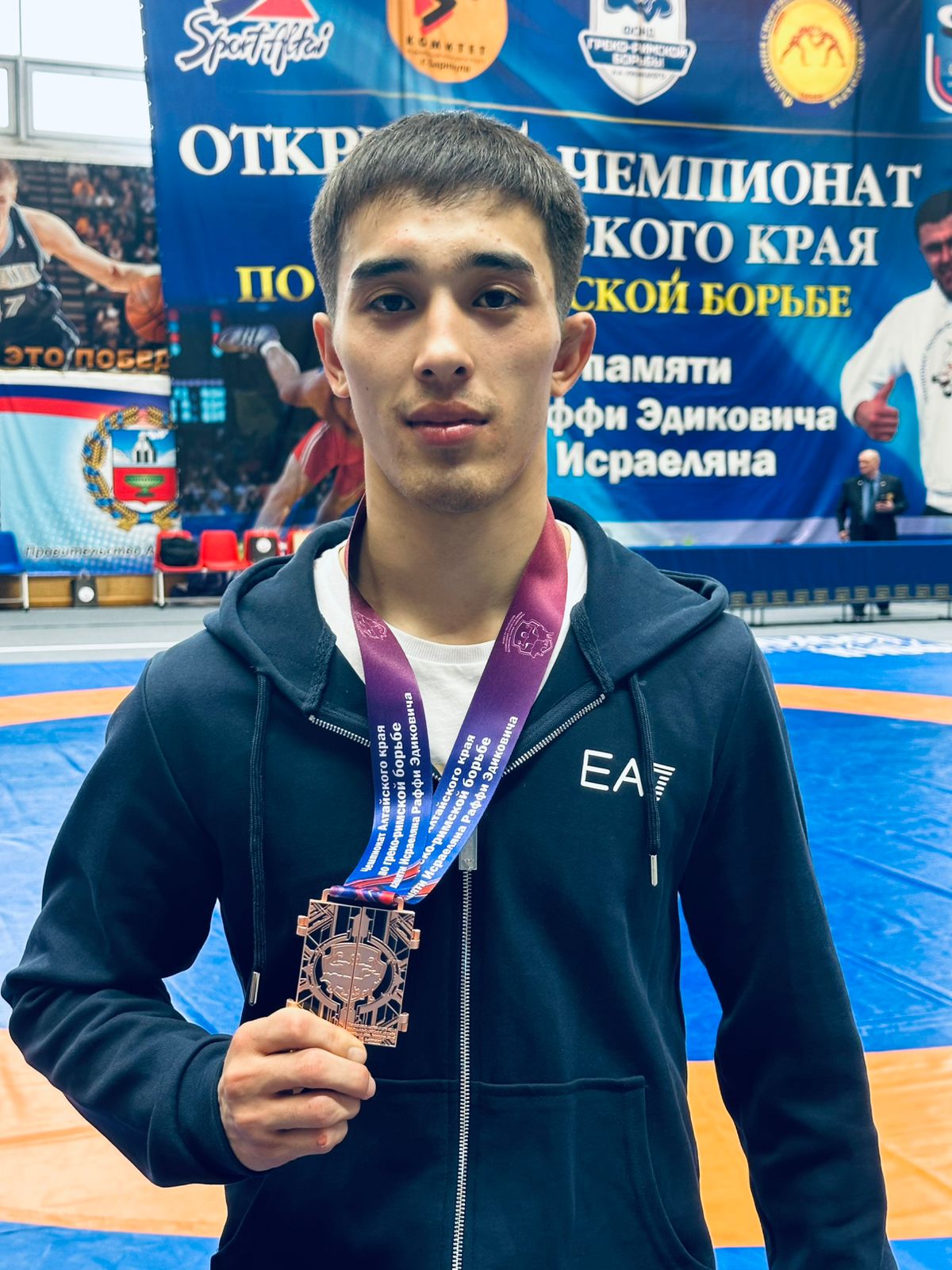 Алтай өлкесінің VIII ашық чемпионаты Раффи Исраилянды еске алады